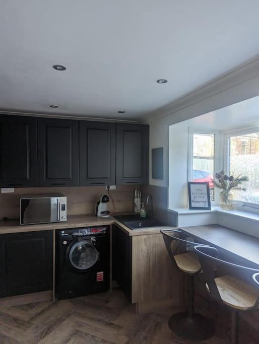Cottage/Boutique Style - Free Parking & Wi-Fi Kingston upon Hull Exterior foto